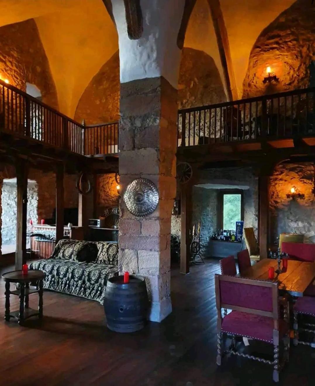 Burg Hermannstein - Rittersaal Wetzlar Zewnętrze zdjęcie